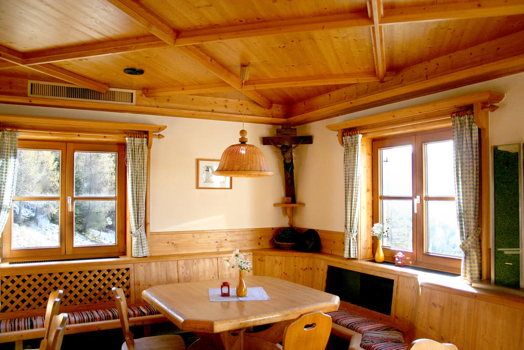 Skihuette Zams Exterior photo